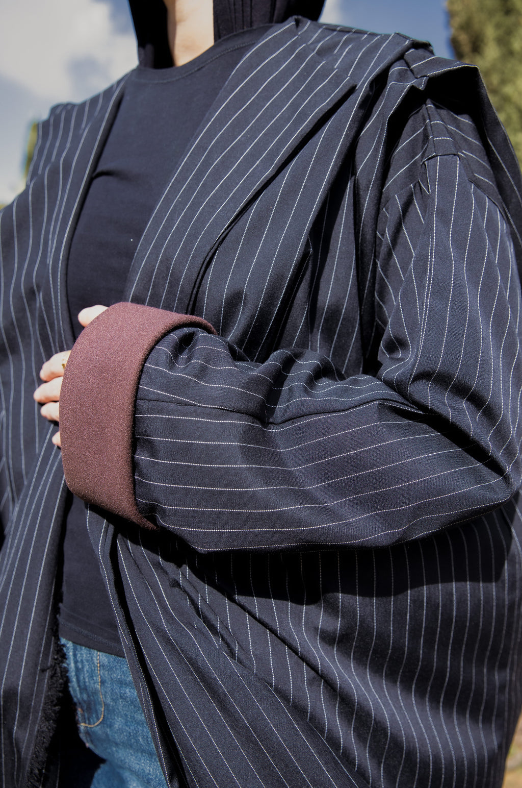 FAII PINSTRIPE ABAYA